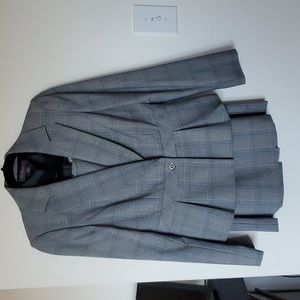 Liz Claiborne SZ 4 Navy Blue Skirt Suit